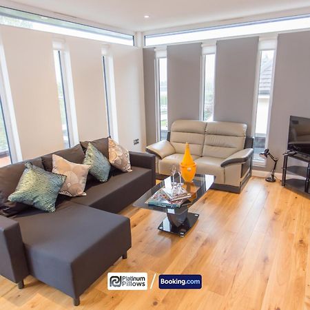 Modern Oxford 2 Bedroom Apartments, Near Headington Hospital, Families & Contractor Accommodation With Parking Exterior foto