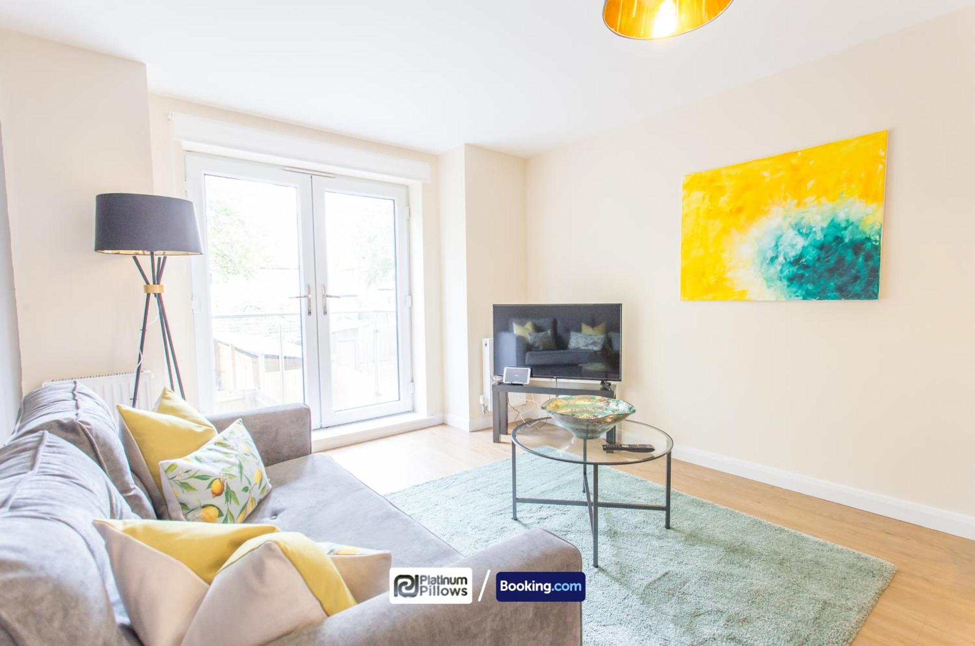 Modern Oxford 2 Bedroom Apartments, Near Headington Hospital, Families & Contractor Accommodation With Parking Exterior foto
