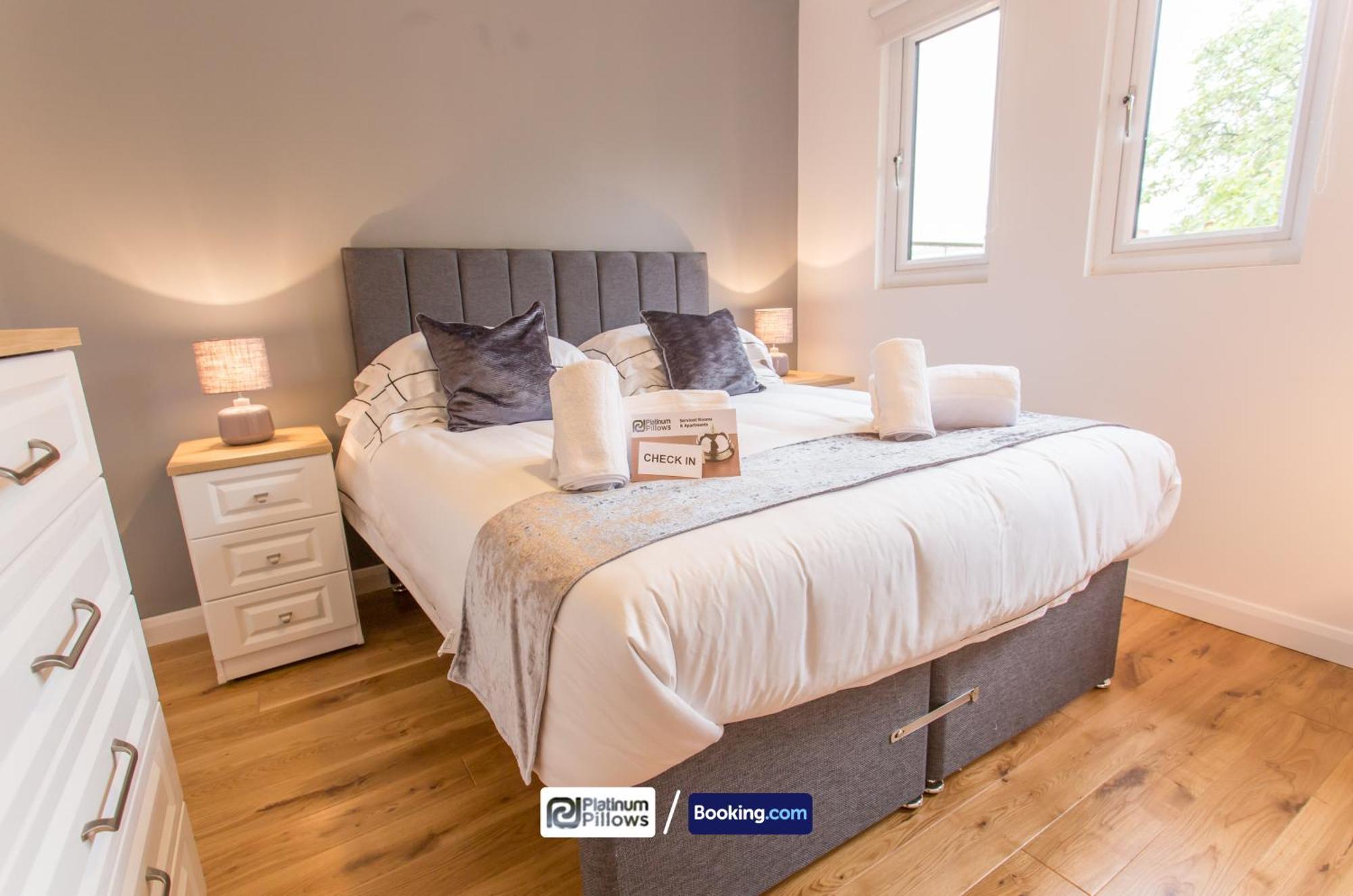 Modern Oxford 2 Bedroom Apartments, Near Headington Hospital, Families & Contractor Accommodation With Parking Exterior foto